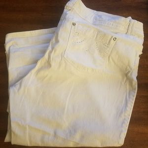Lee capri pants